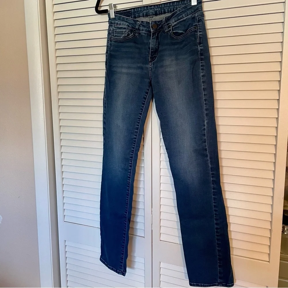 Calvin Klein Straight Legged Jeans - Picture 2 of 6